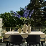 B13 Mit Balkon & Nutzung Der Wellness- & Aktivbereiche Im Pine Hill Apartment *