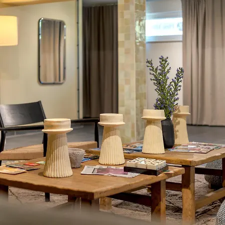 B13 Mit Balkon & Nutzung Der Wellness- & Aktivbereiche Im Pine Hill Zirchow